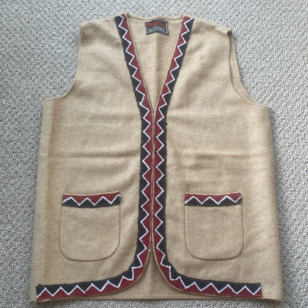Bhuttico Handwoven Purewool Vest